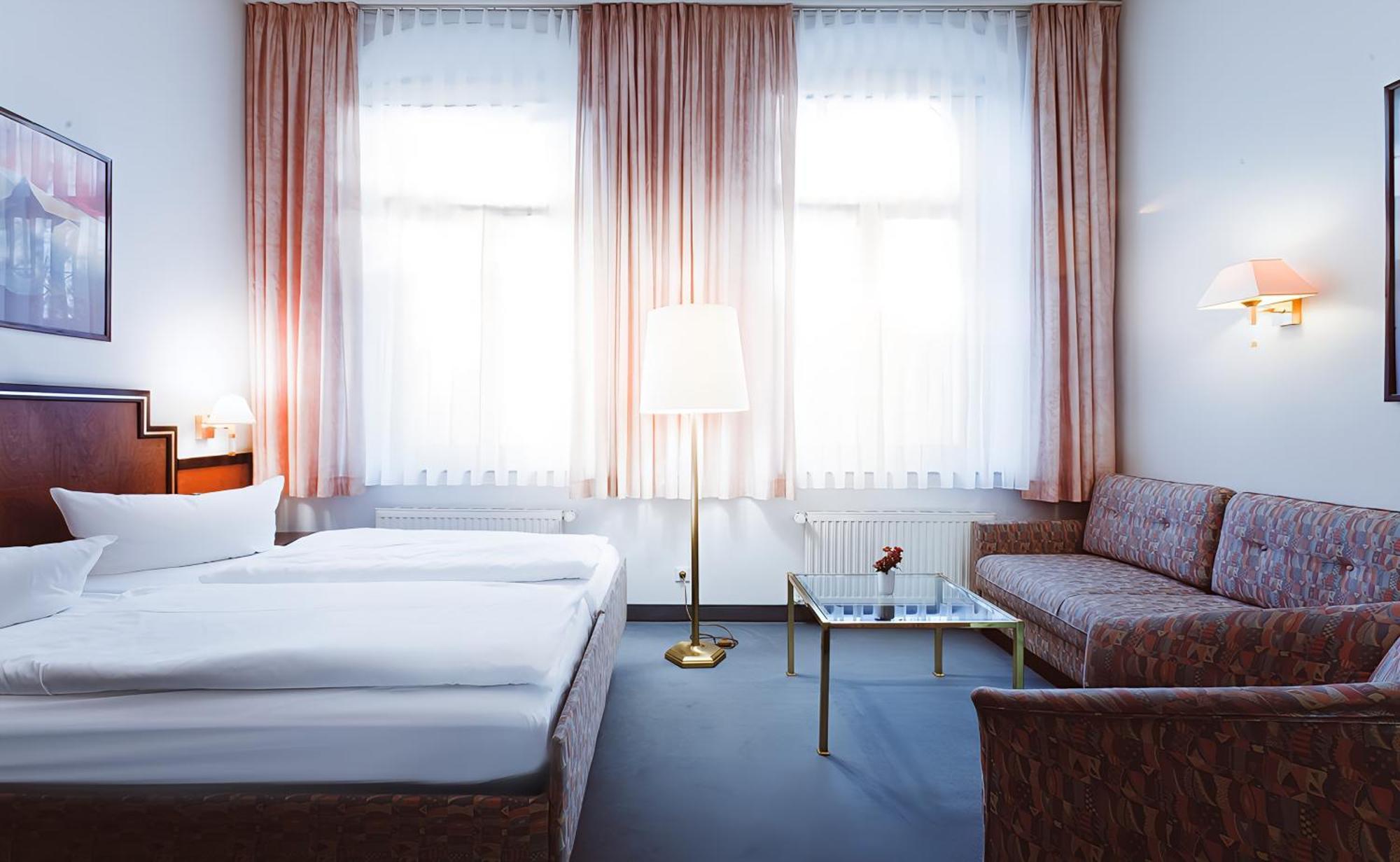 דרזדן Hotel Villa Kipping Am Hauptbahnhof מראה חיצוני תמונה